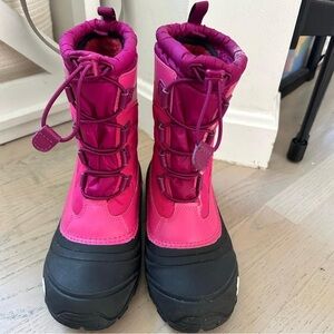 Girls North Face Snow Boots
